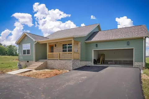 1354 Duck Pond Rd, Sparta, TN 38583