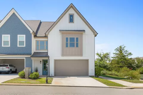 9630 Dutton Ln, Ooltewah, TN 37363