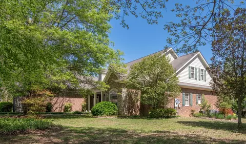 Exterior - 94 Oak Shadow Dr, Loretto, TN 38469 photo 5 of 19