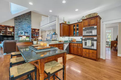 Kitchen - 94 Oak Shadow Dr, Loretto, TN 38469 photo 1 of 3