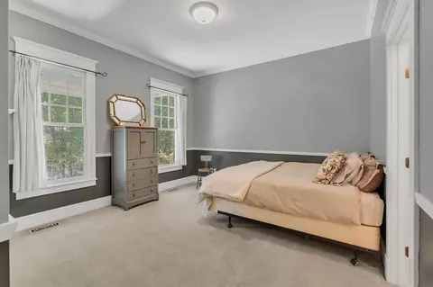 Bedroom - 94 Oak Shadow Dr, Loretto, TN 38469 photo 4 of 7