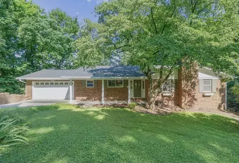 3814 Woodbine Cir NW, Cleveland, TN 37312