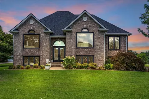 1113 Eastland Dr, Ashland City, TN 37015