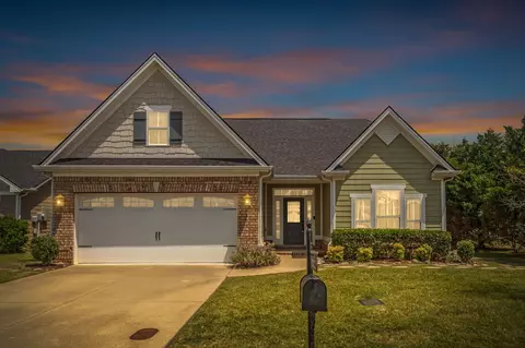 Exterior - 2827 Kellner Dr, Murfreesboro, TN 37128 photo 2 of 7