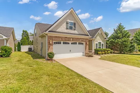 Exterior - 2827 Kellner Dr, Murfreesboro, TN 37128 photo 3 of 7
