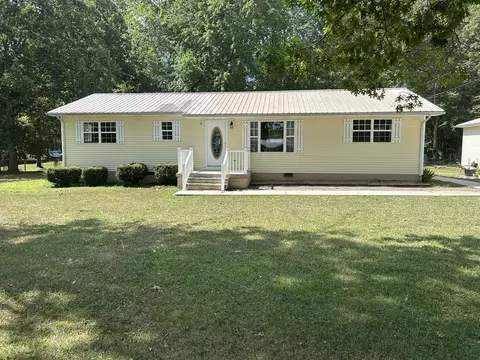 2702 Baseline Rd, Jamestown, TN 38556