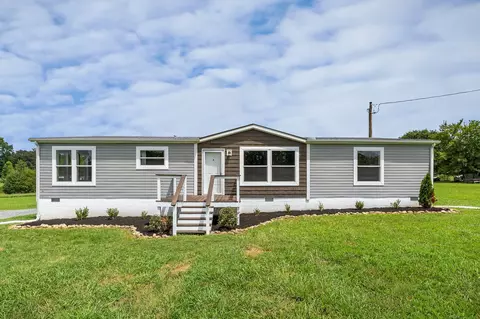 438 Norman Mayberry Rd, Cookeville, TN 38501