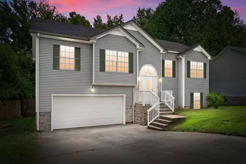 1652 Broad Cir, Clarksville, TN 37042