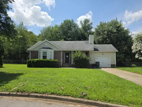3404 Oak Lawn Dr, Clarksville, TN 37042