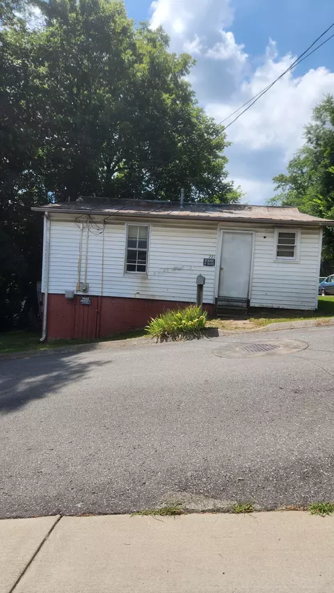 223 4th Ave E, Springfield, TN 37172 photo 2