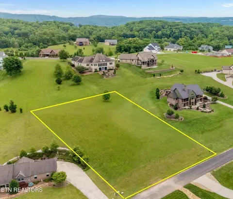305 W Shore Dr, Rockwood, TN 37854