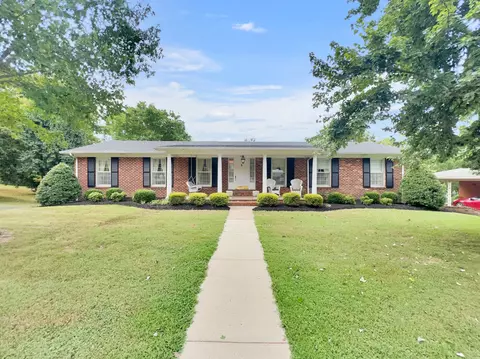 622 Carmack Ave, Carthage, TN 37030