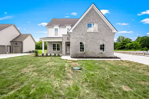 516 Gresham Ln, Murfreesboro, TN 37129 photo 2