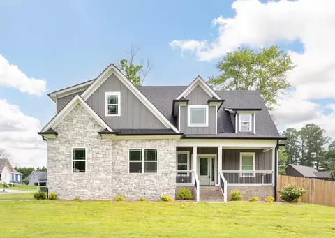 12 Windy Oak Dr, Rock Spring, GA 30739