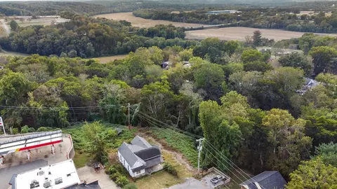 View/Area - 105 Webb St, Centerville, TN 37033 photo 2 of 22