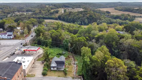105 Webb St, Centerville, TN 37033