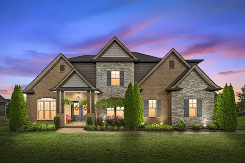 129 Springfield Dr, Lebanon, TN 37087