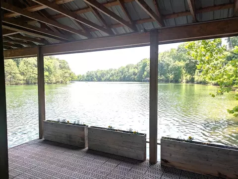 12303 Creek Hollow Ln, Soddy Daisy, TN 37379