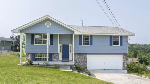 8208 Thrush Hollow Ln, Chattanooga, TN 37421