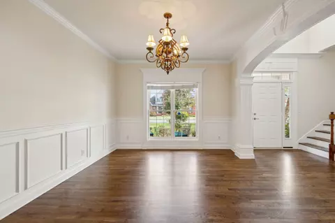 Living - 3012 Tybee Trl, Murfreesboro, TN 37127 photo 3 of 8