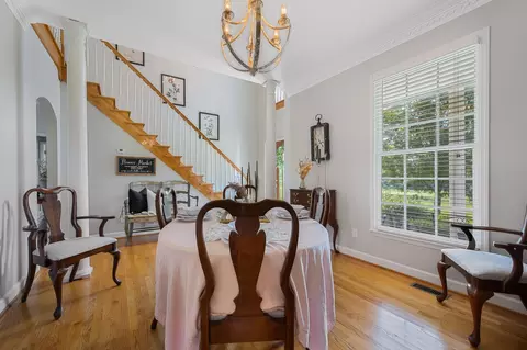 Dining - 495 Baker Rd, Dickson, TN 37055 photo 1 of 3