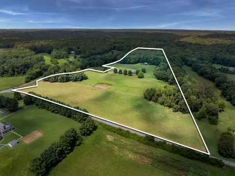 View/Area - 495 Baker Rd, Dickson, TN 37055 photo 2 of 19