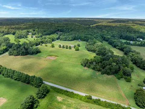 View/Area - 495 Baker Rd, Dickson, TN 37055 photo 12 of 19