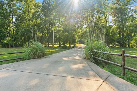 1878 Terrapin Branch Rd, Mount Pleasant, TN 38474