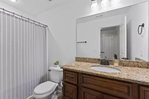 Bath - 1407 Loblolly Dr, Murfreesboro, TN 37128 photo 4 of 4