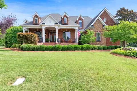 2135 Lovelace Ln, Murfreesboro, TN 37130