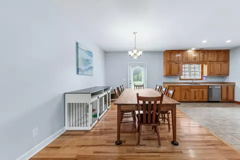 Dining - 7599 Beech Hill Rd, Pulaski, TN 38478 photo 2 of 5