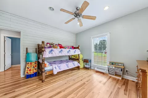 Bedroom - 7599 Beech Hill Rd, Pulaski, TN 38478 photo 8 of 8