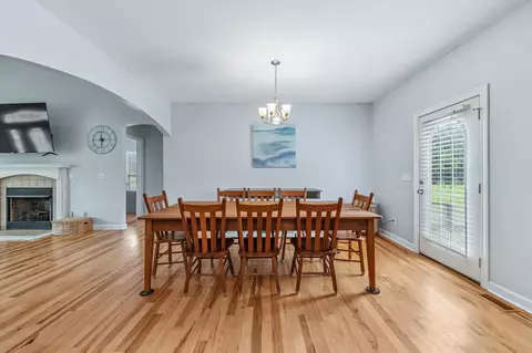 Dining - 7599 Beech Hill Rd, Pulaski, TN 38478 photo 5 of 5
