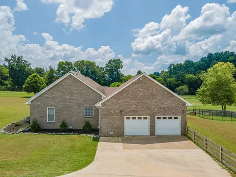 Exterior - 7599 Beech Hill Rd, Pulaski, TN 38478 photo 7 of 23