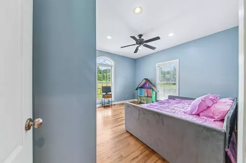 Bedroom - 7599 Beech Hill Rd, Pulaski, TN 38478 photo 4 of 8