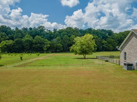Exterior - 7599 Beech Hill Rd, Pulaski, TN 38478 photo 14 of 23