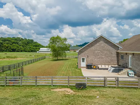 Exterior - 7599 Beech Hill Rd, Pulaski, TN 38478 photo 9 of 23