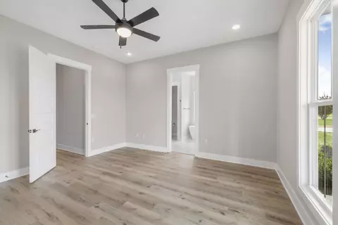 Bedroom - 1694 Mcafee Rd, Morrison, TN 37357 photo 3 of 7