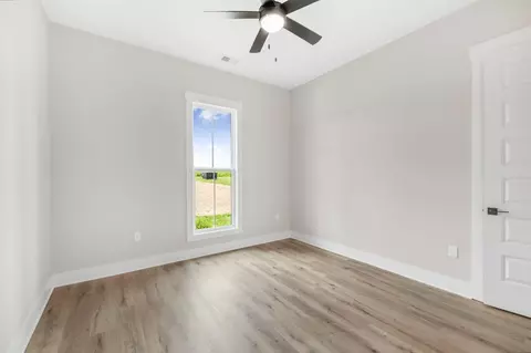 Bedroom - 1694 Mcafee Rd, Morrison, TN 37357 photo 6 of 7