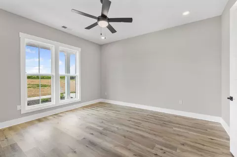 Bedroom - 1694 Mcafee Rd, Morrison, TN 37357 photo 1 of 7
