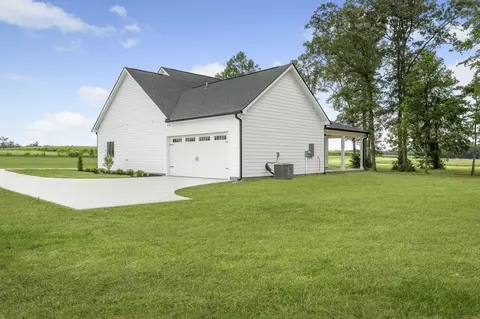Exterior - 1694 Mcafee Rd, Morrison, TN 37357 photo 6 of 10