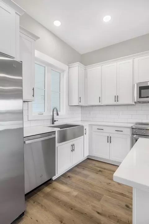 Kitchen - 1694 Mcafee Rd, Morrison, TN 37357 photo 3 of 3