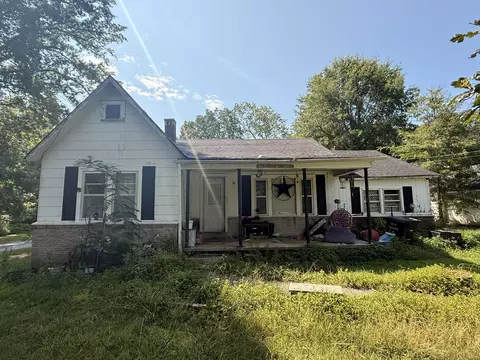 1719 W Lincoln St, Tullahoma, TN 37388