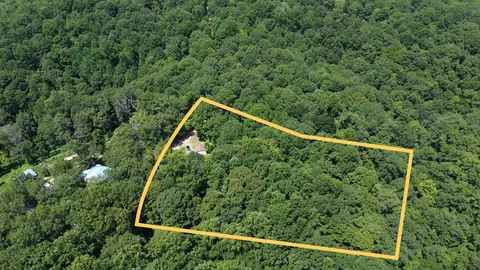 684 Gibbs Rd, Ashland City, TN 37015