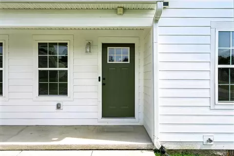 Exterior - 329 Diane Loop, White Bluff, TN 37187 photo 2 of 9