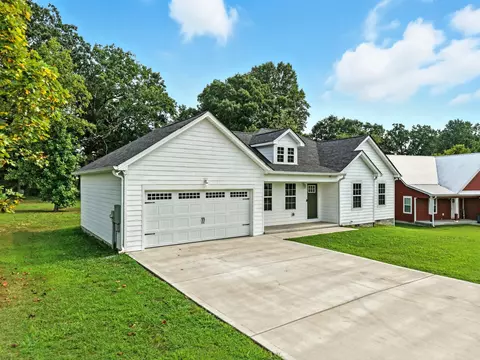 Exterior - 329 Diane Loop, White Bluff, TN 37187 photo 3 of 9