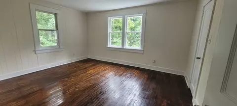 Bedroom - 100 Hurt Ave, Centerville, TN 37033 photo 2 of 2