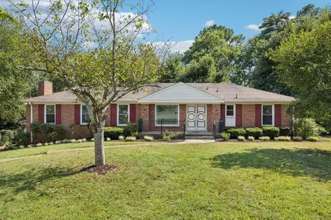 611 Iron Gate Ct, Nashville, TN 37221