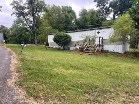 6073 Hester Rd, Springfield, TN 37172