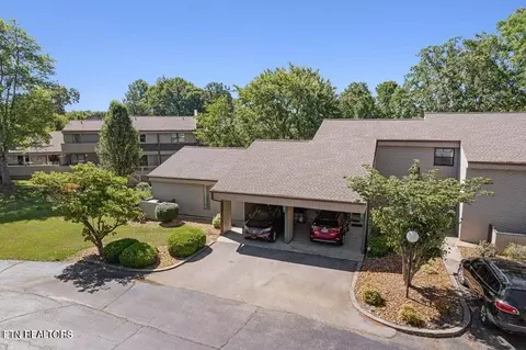 74 Lakeshore Ct # 75, Crossville, TN 38558
